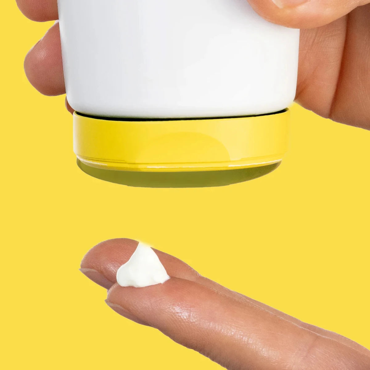 Cerave Lait Solaire Invisible Hydratant SPF50+ Peau Normale à Sèche Peau sensible 75ml - Cerave | BeautyForYou.ma